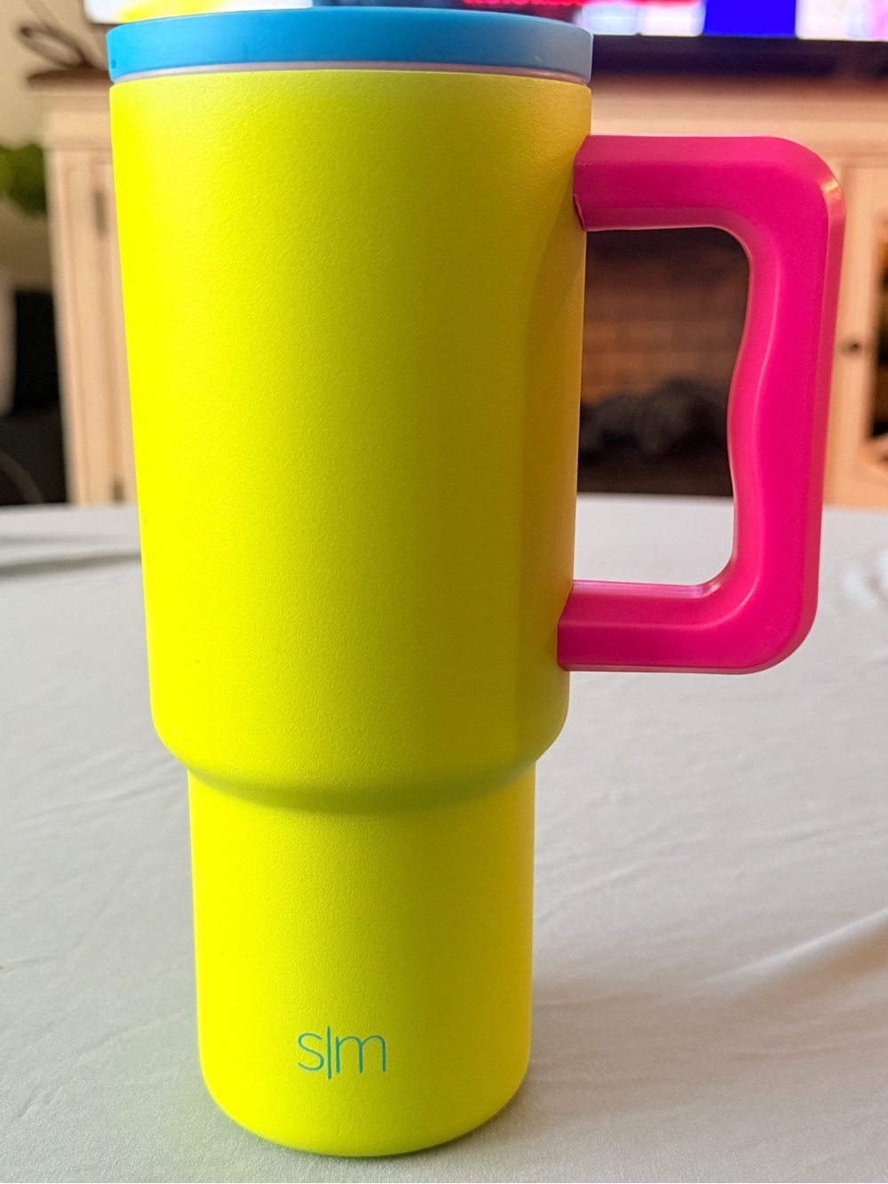 Simple Modern 24oz Neon Yellow Pink Blue Travel Mug with Pink Handle
